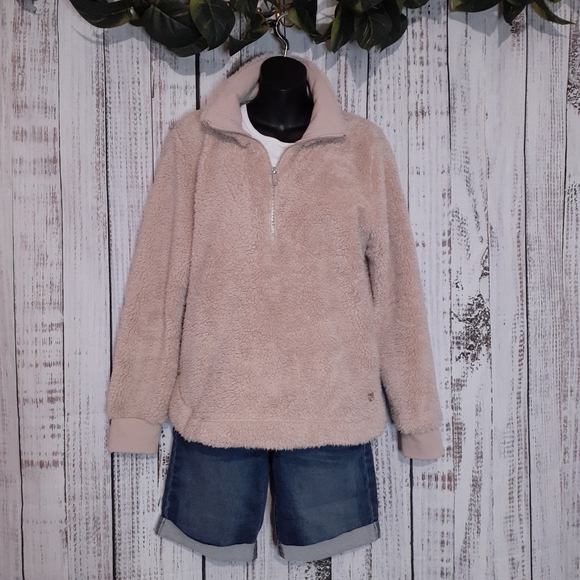 Calvin Klein Jackets & Blazers - Calvin Klein Beige plush sherpa teddy bear half zip pullover jacket
